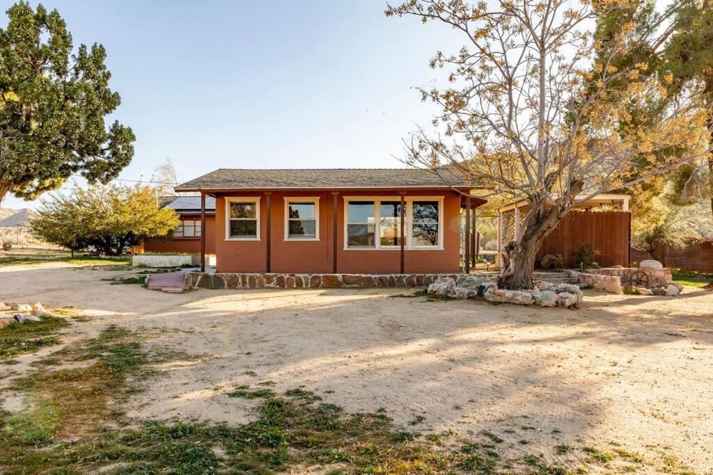 Jt'S Star Catcher Cabin - Hot Tub Yucca Valley Exterior photo