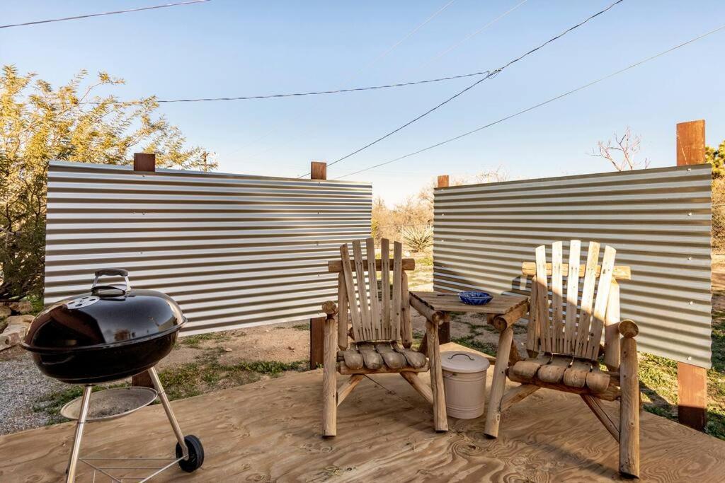 Jt'S Star Catcher Cabin - Hot Tub Yucca Valley Exterior photo